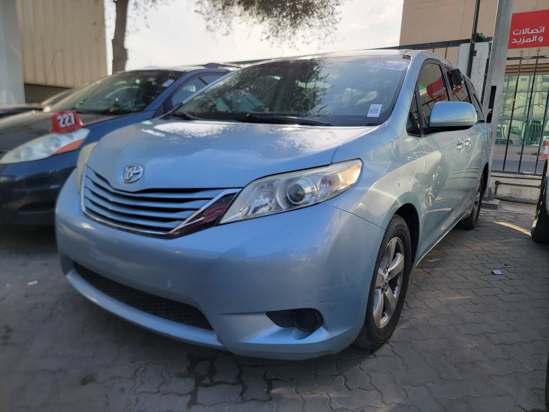 2015 TOYOTA SIENNA — 161145 Miles — Lot C5FS674949 — Main - Marhaba Auctions Used Cars - Image 3