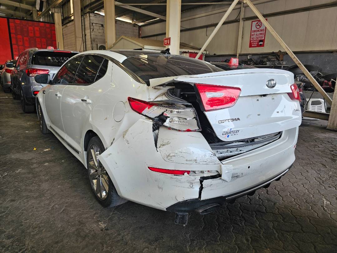 2015 KIA OPTIMA — 171473 Miles — Lot G395283 — Main - Marhaba Auctions Used Cars - Image 4