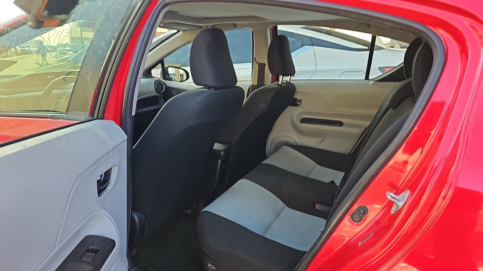 TOYOTA PRIUS C 2012 - Marhaba Auction Used Cars - Image 6