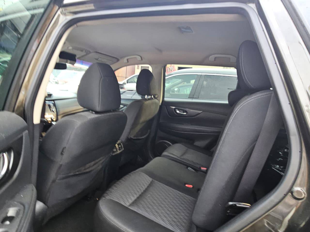2017 NISSAN ROGUE — 179868 Miles — Lot T8HP592164 — Main - Marhaba Auctions Used Cars - Image 7