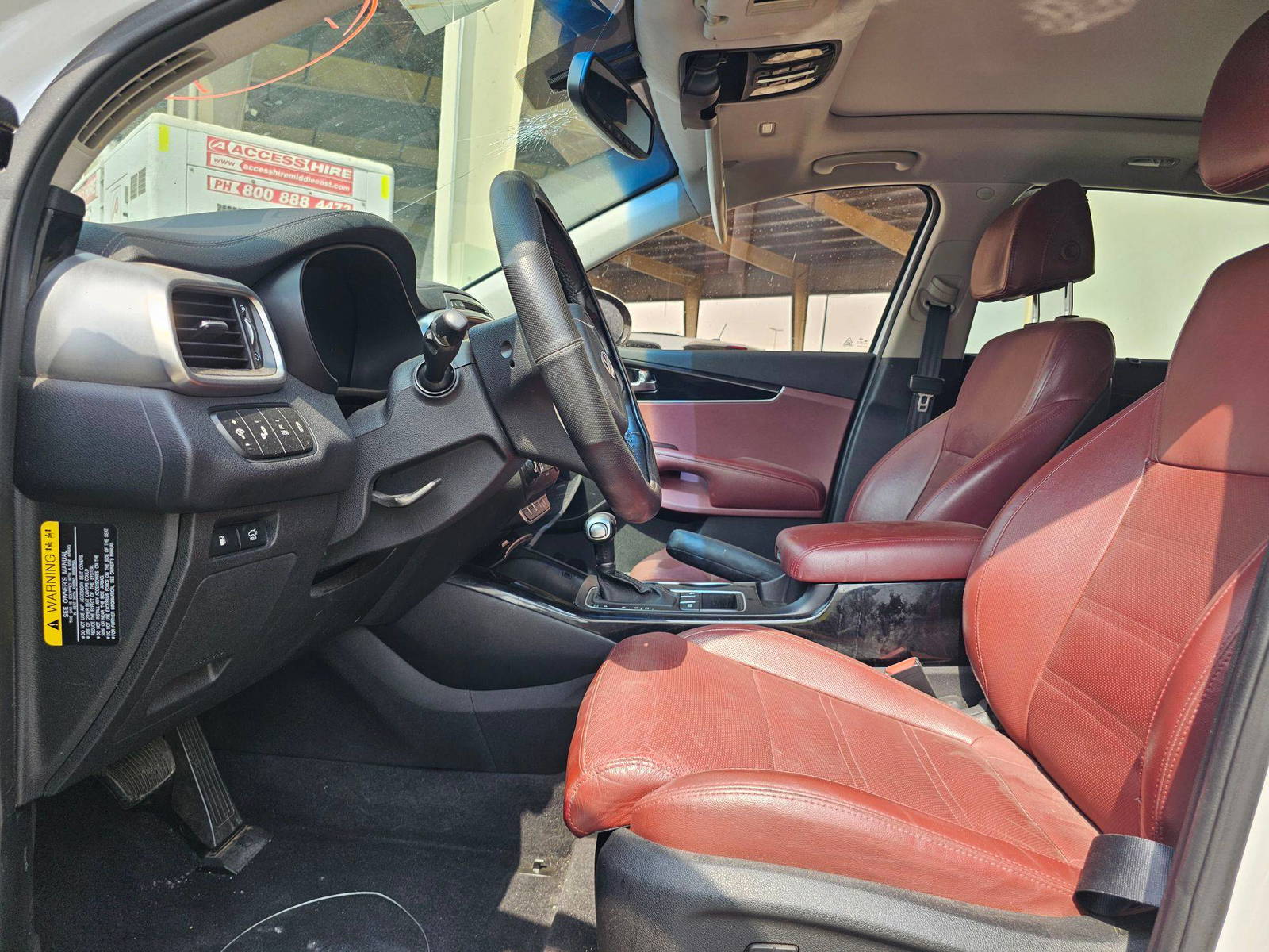 2017 KIA SORENTO — 135184 Miles — Lot 27415 — Souq - Marhaba Auctions Used Cars - Image 9