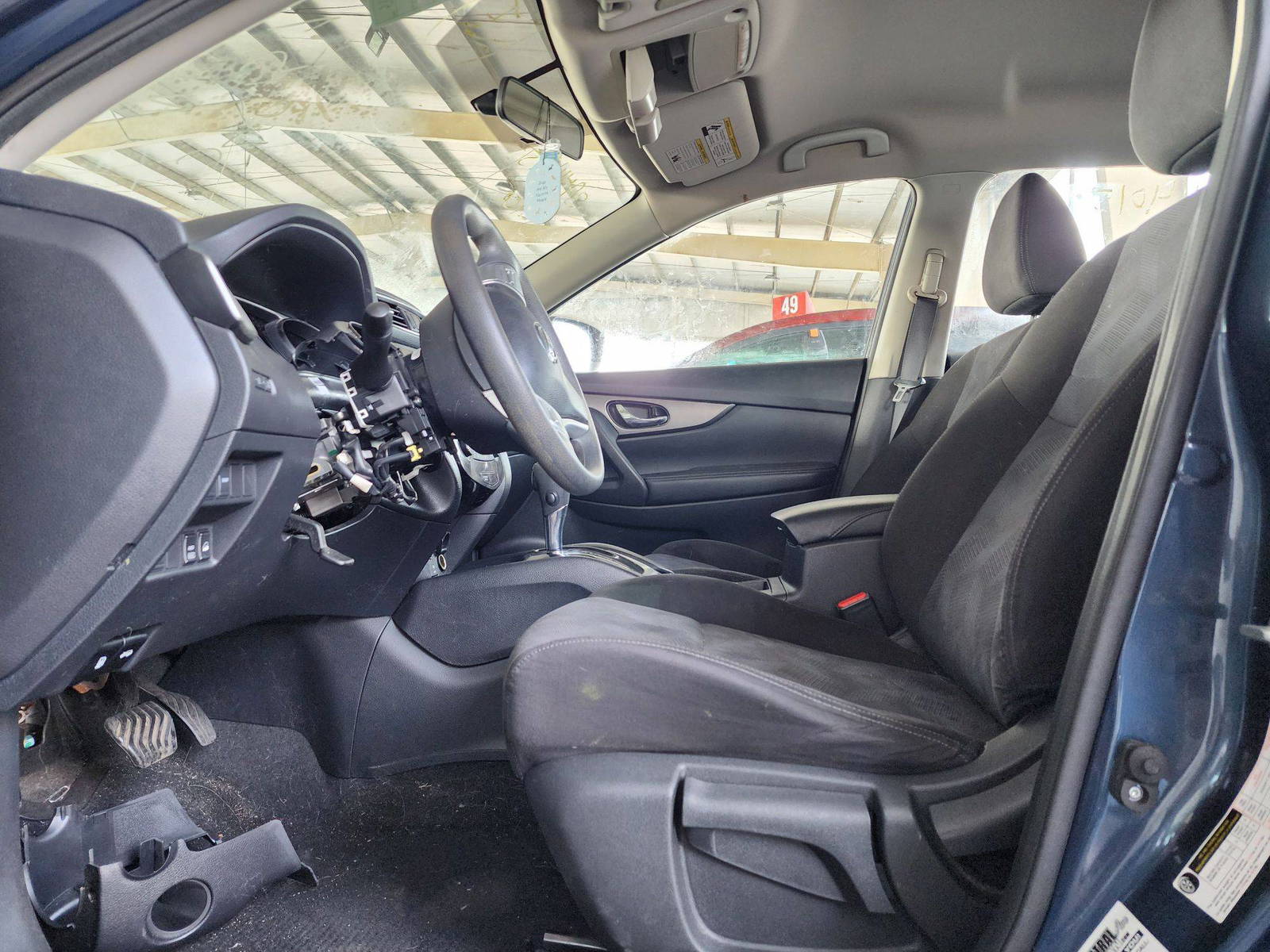 2015 NISSAN ROGUE — 89803 Miles — Lot 39414015 — Souq - Marhaba Auctions Used Cars - Image 8