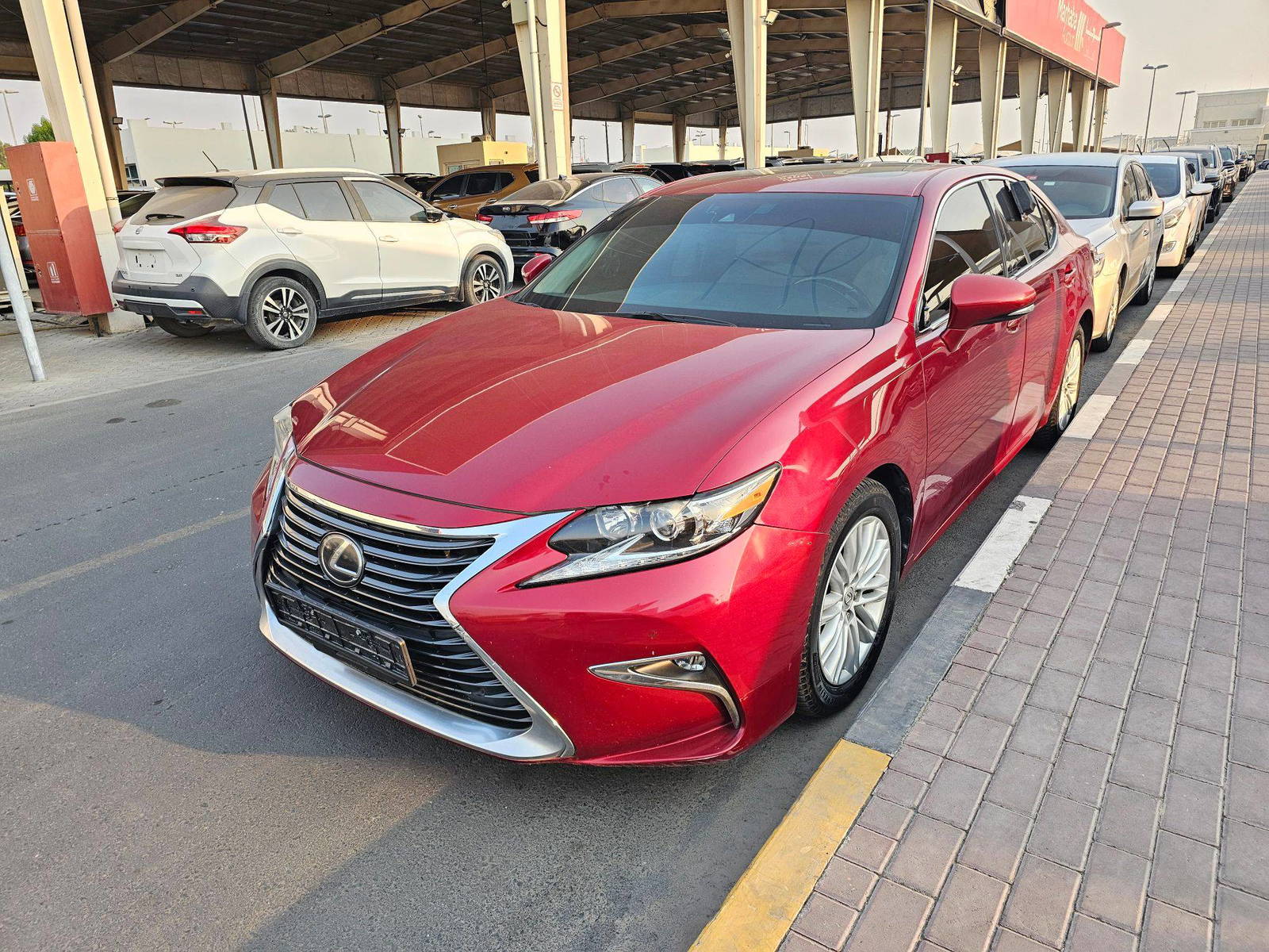 LEXUS ES 350 2016 - Marhaba Auction Used Cars - Image 4