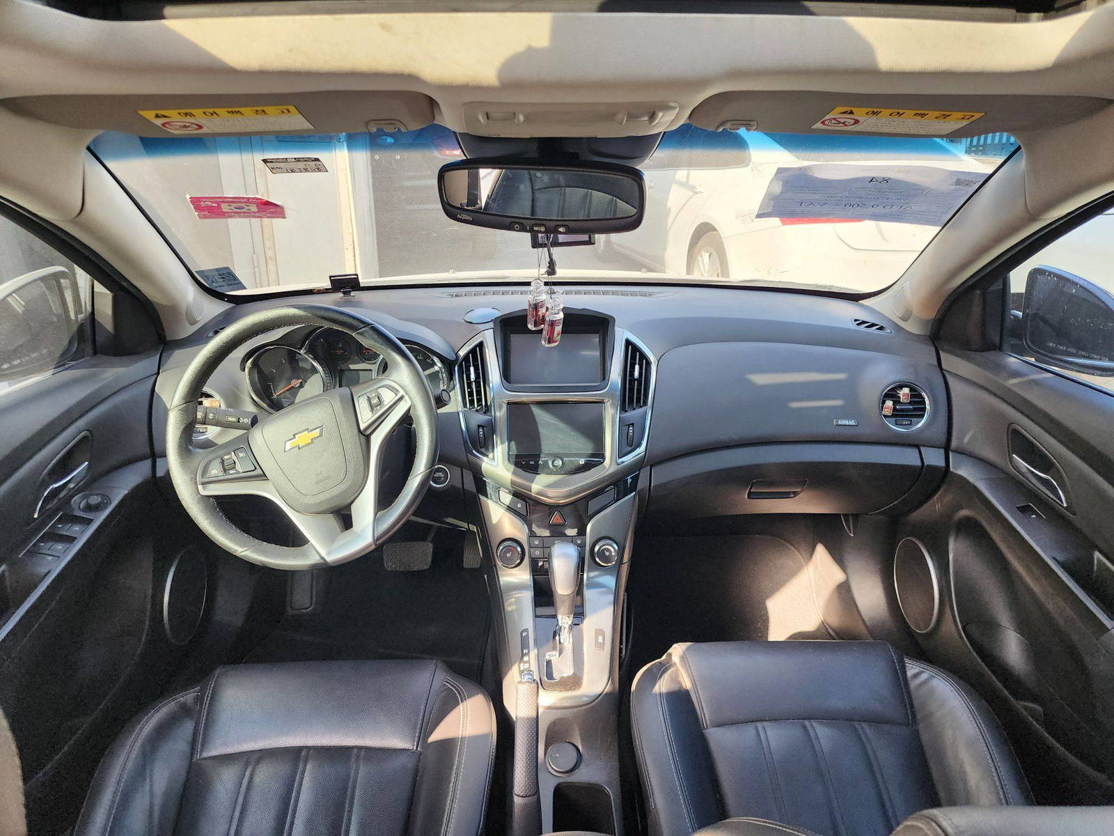 2014 CHEVROLET CRUIZE — 183868 KM — Lot 534887 — Souq - Marhaba Auctions Used Cars - Image 8