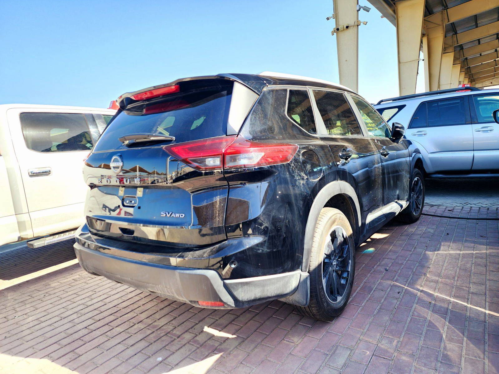 2024 NISSAN ROGUE — 4816 KM — Lot 12068216 — Ind. 12 - Marhaba Auctions Used Cars - Image 3