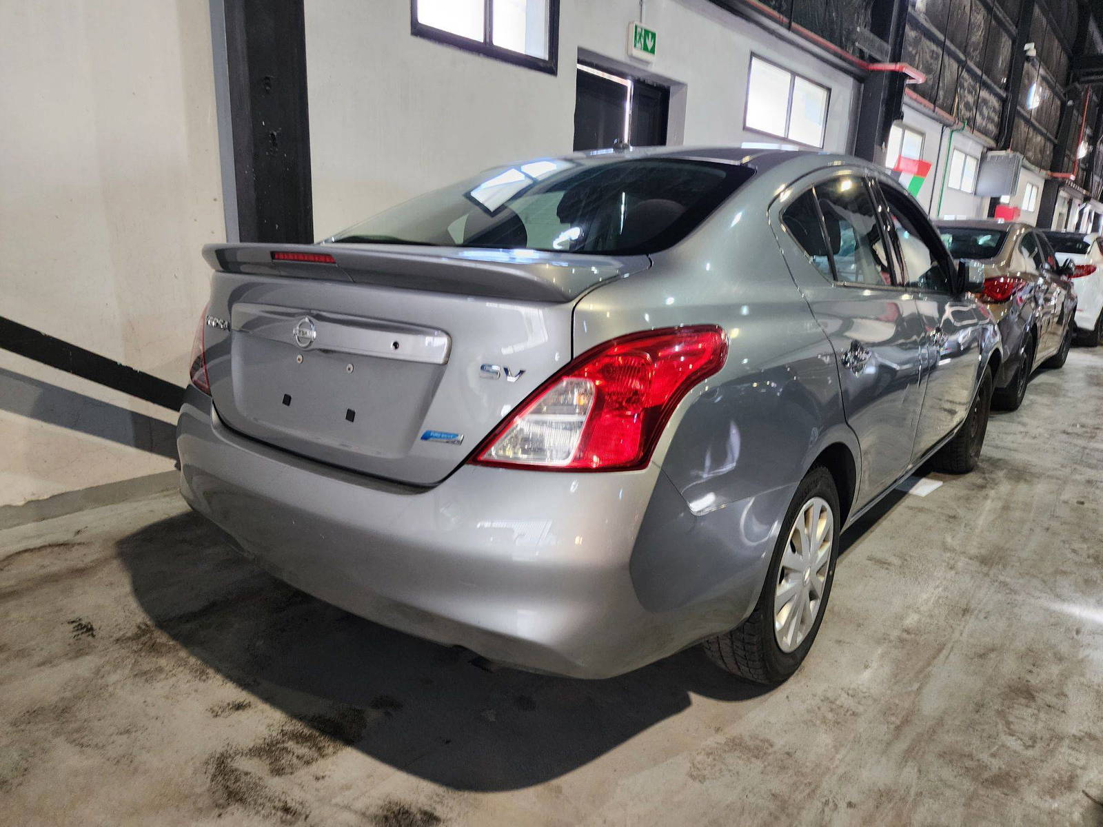 2014 NISSAN VERSA — 176212 KM — Lot 79535904 — Al Quoz - Marhaba Auctions Used Cars - Image 3
