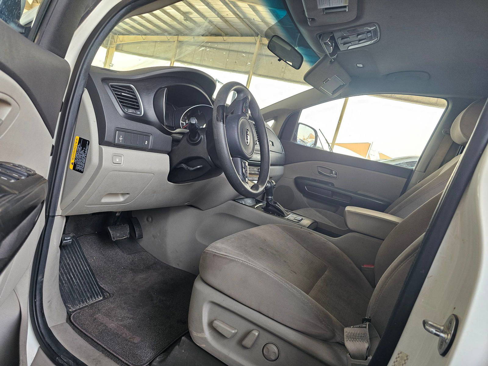 KIA SEDONA 2015 - Marhaba Auction Used Cars - Image 8