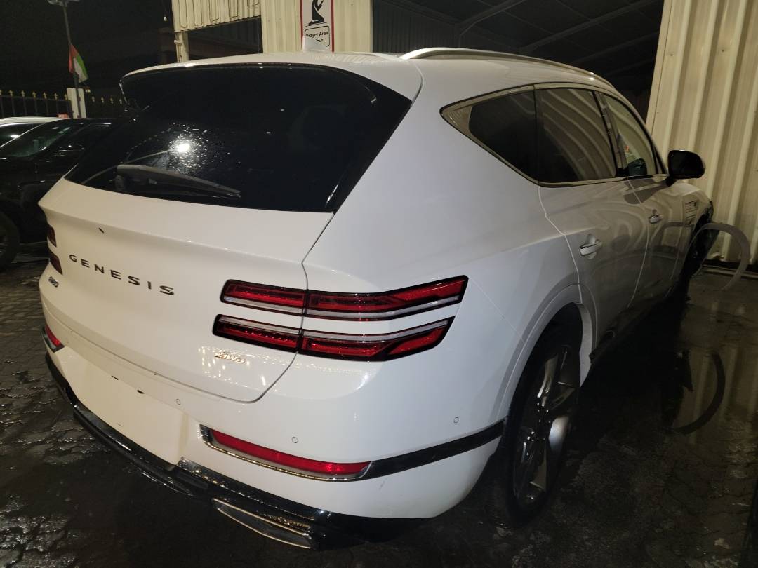 2021 GENESIS GV80 BASE — 29026 Miles — Lot 048546 - Marhaba Auctions Used Cars - Image 3