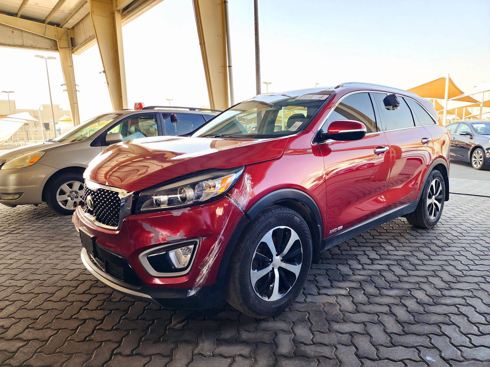 2018 KIA SORENTO — 68930 Miles — Lot 52470624 — Souq - Marhaba Auctions Used Cars - Image 4