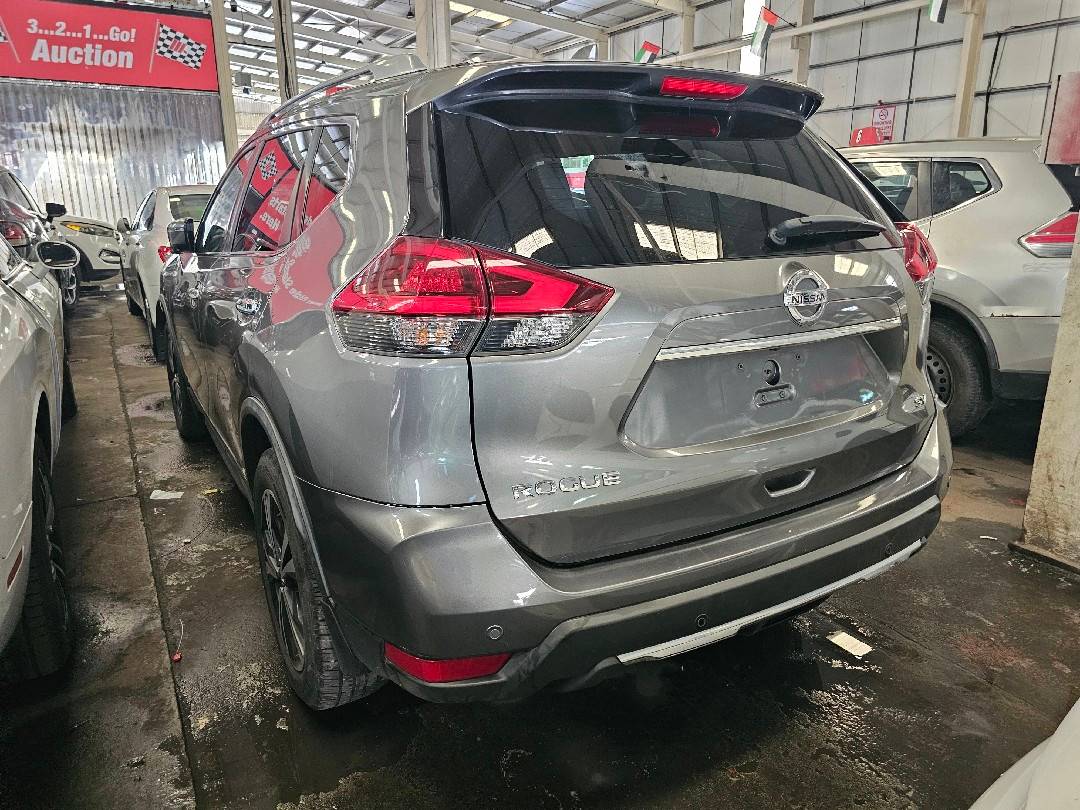 NISSAN ROGUE