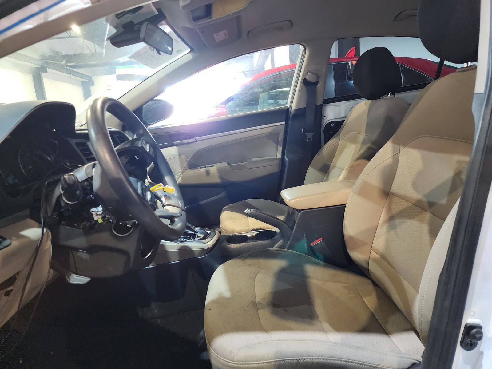2019 HYUNDAI ELANTRA — 111782 Miles — Lot 39994728 — Main - Marhaba Auctions Used Cars - Image 9