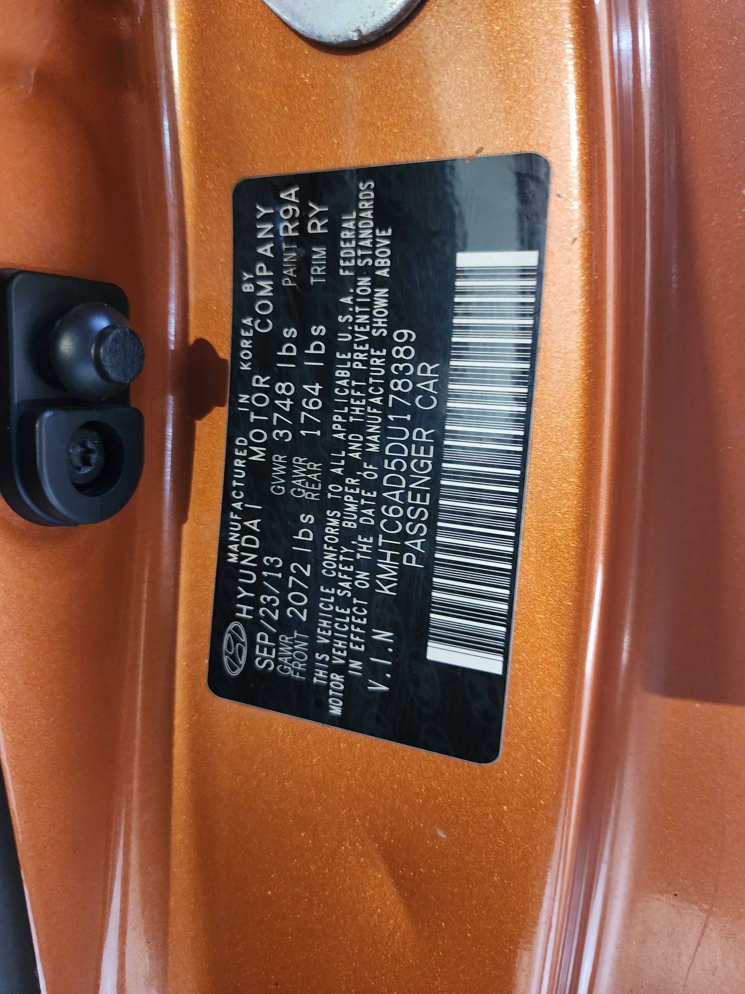 HYUNDAI VELOSTER 2013 - Marhaba Auction Used Cars - Image 10