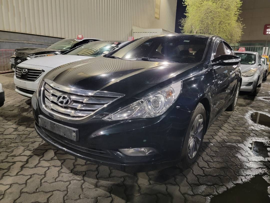 2010 HYUNDAI SONATA — 160553 KM — Lot 083018 — Main - Marhaba Auctions Used Cars - Image 5