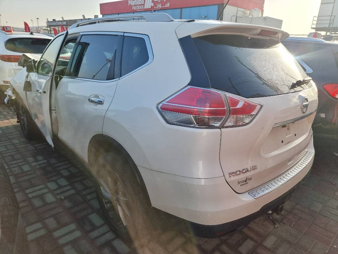 2016 NISSAN ROGUE — 169780 Miles — Lot C918013 — Souq - Marhaba Auctions Used Cars - Image 5
