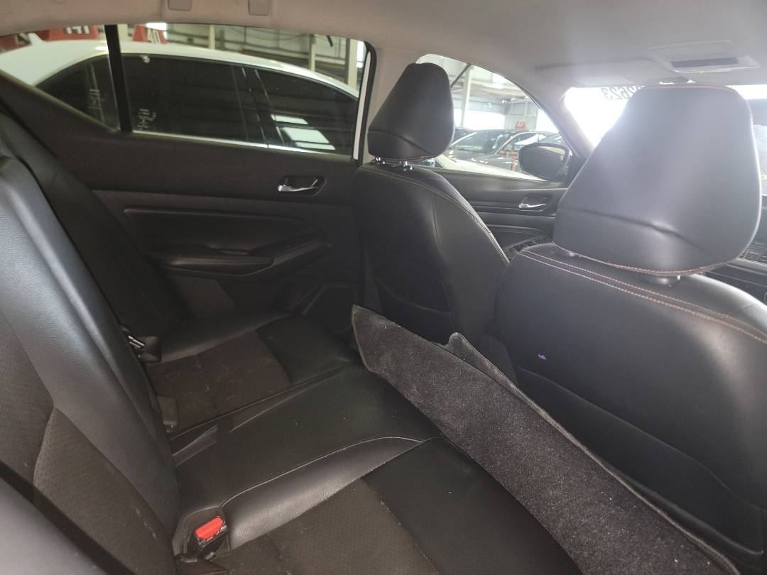 2019 NISSAN ALTIMA — 123897 Miles — Lot 74592623 - Marhaba Auctions Used Cars - Image 4