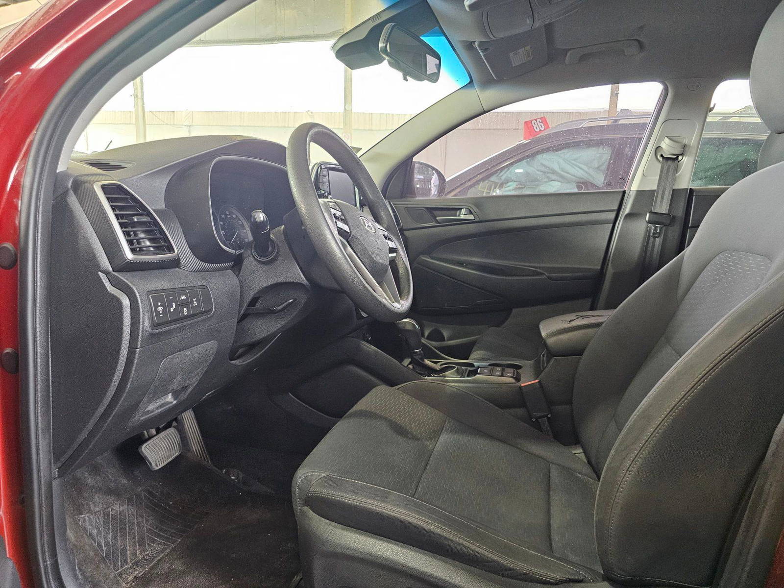 2019 HYUNDAI TUCSON — 100109 Miles — Lot U842519 — Souq - Marhaba Auctions Used Cars - Image 8