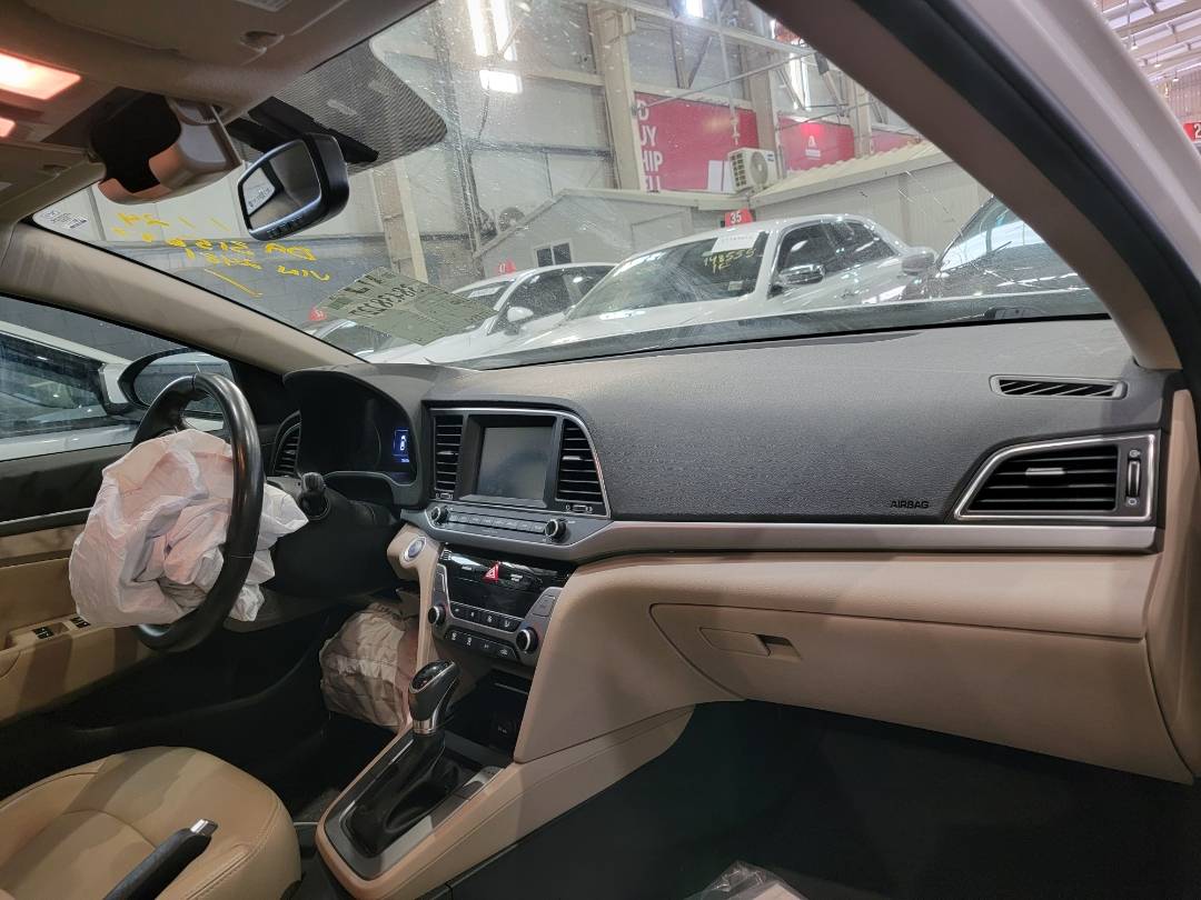 2017 HYUNDAI ELANTRA — 178943 Miles — Lot 38438227 - Marhaba Auctions Used Cars - Image 6