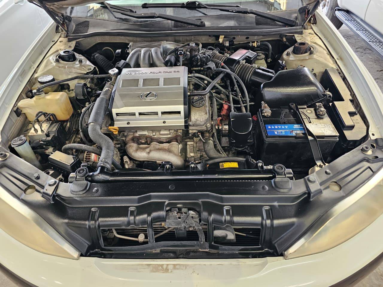 1997 LEXUS ES 300 — 209254 Miles — Lot 0V5003146 — Main - Marhaba Auctions Used Cars - Image 10