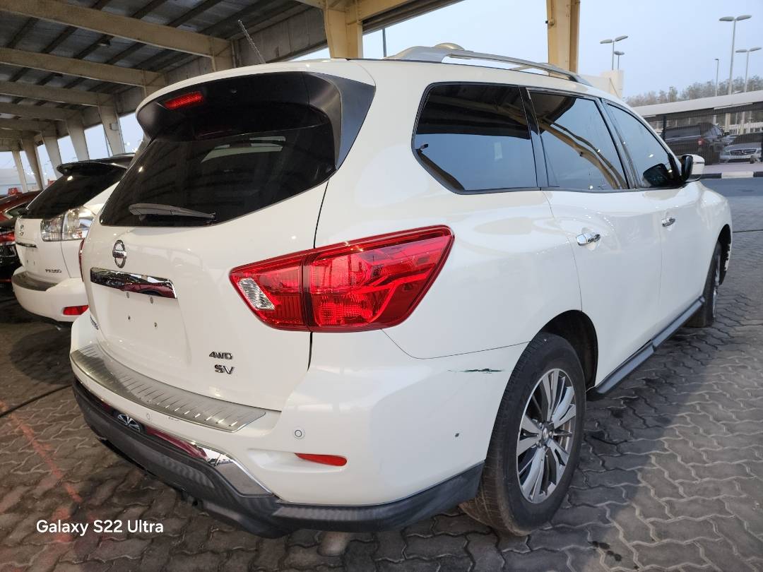 2018 NISSAN PATHFINDER — 107346 Miles — Lot 13183 — Main - Marhaba Auctions Used Cars - Image 11