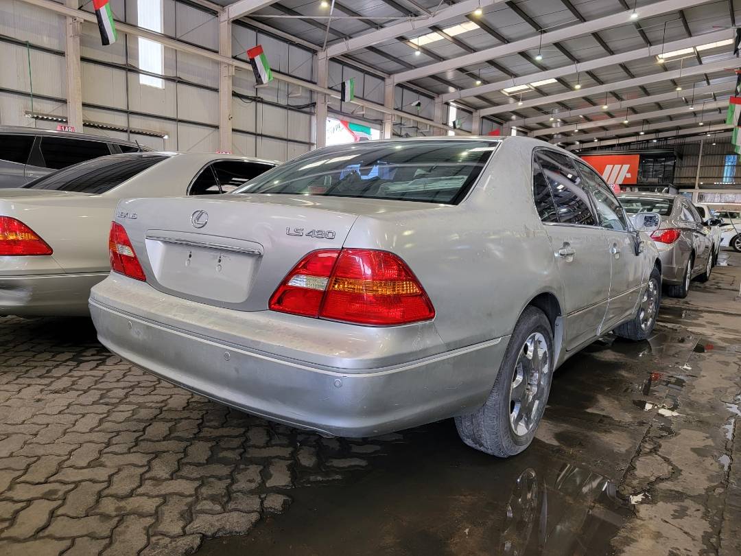 2001 LEXUS LS 430 — 183442 Miles — Lot 10023322 — Main - Marhaba Auctions Used Cars - Image 3