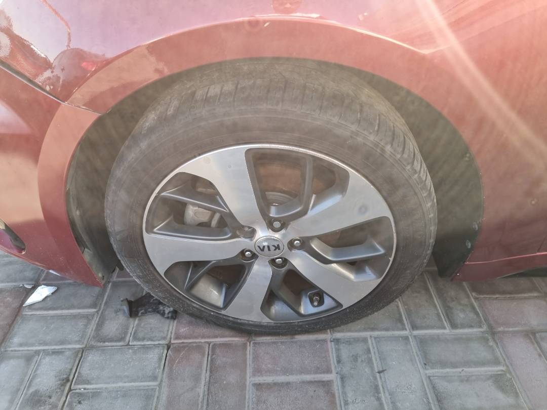 2019 KIA OPTIMA — 179700 Miles — Lot 125487 — Souq - Marhaba Auctions Used Cars - Image 11
