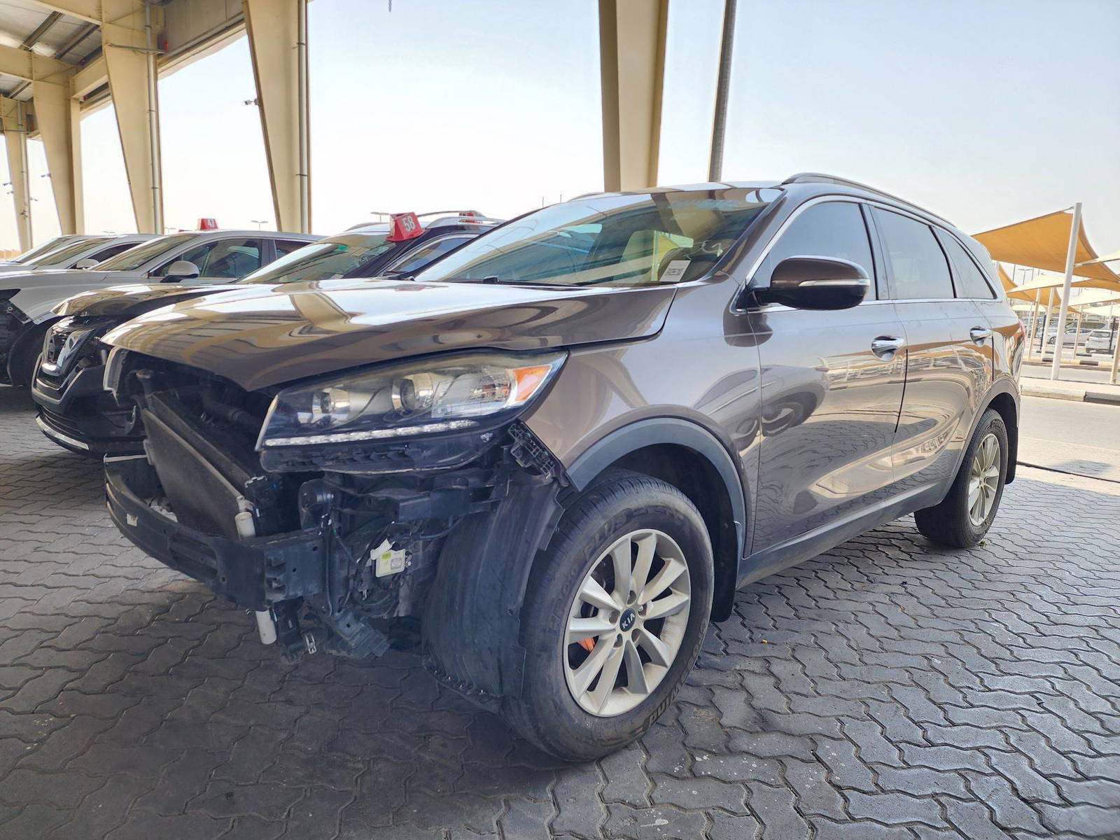 2019 KIA SORENTO — 146874 Miles — Lot 36601 — Souq - Marhaba Auctions Used Cars - Image 5