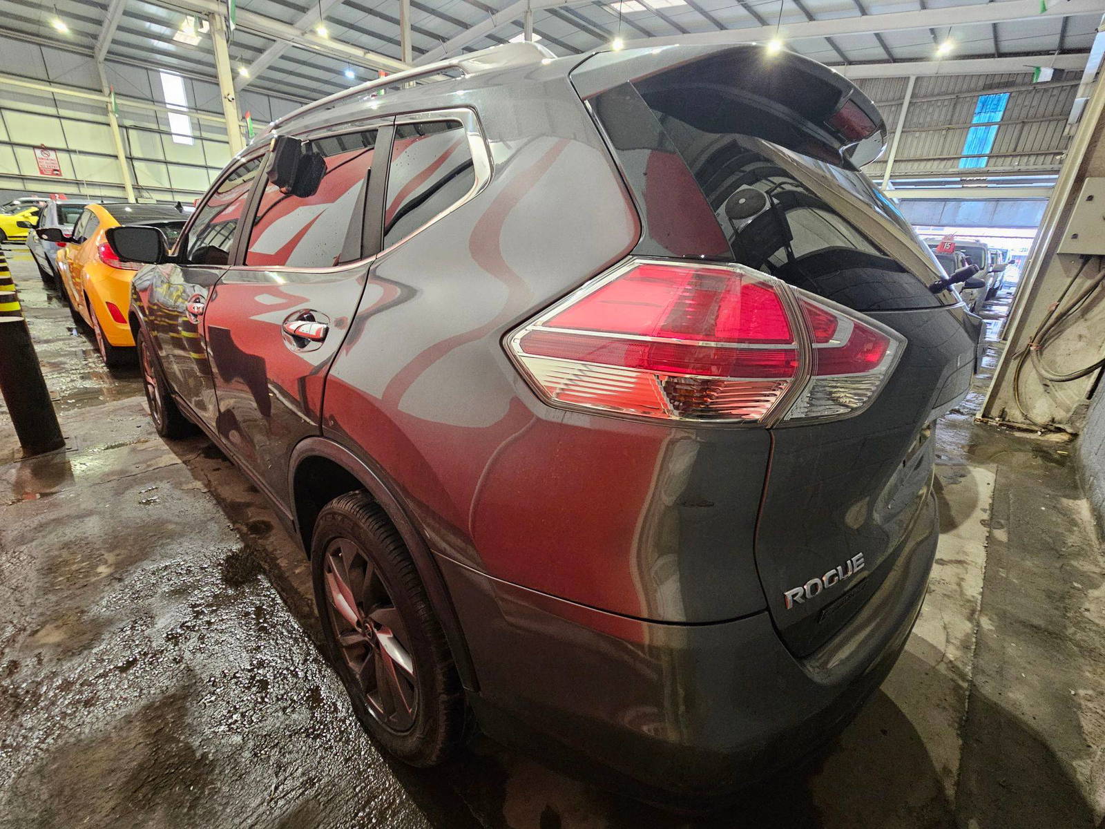 2016 NISSAN ROGUE — 200351 Miles — Lot MV8GC770691 — Main - Marhaba Auctions Used Cars - Image 5