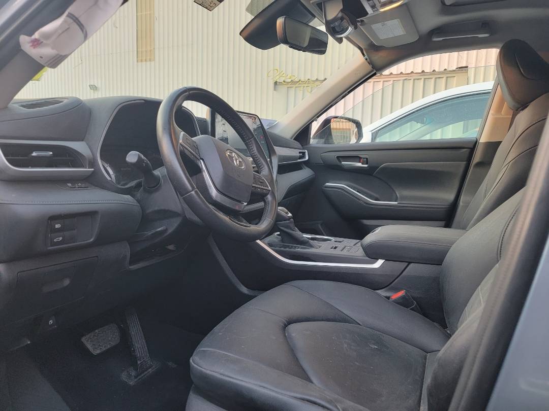 2020 TOYOTA HIGHLANDER — 34127 Miles — Lot 38943410 — Main - Marhaba Auctions Used Cars - Image 6