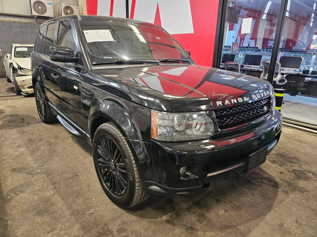 2011 LAND ROVER RANGE ROVER SPORT — 163365 Miles — Lot 271509 — Main - Marhaba Auctions Used Cars - Image 3