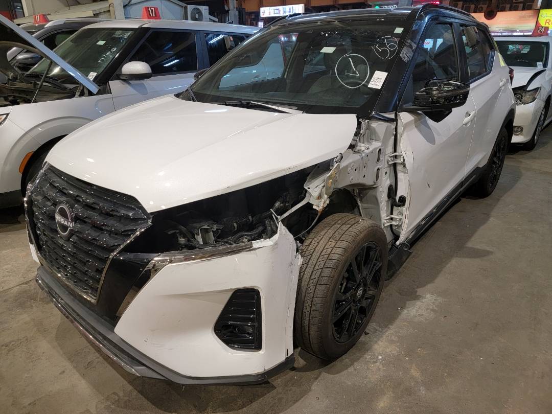 2022 NISSAN KICKS — 36928 Miles — Lot NL485964 — Main - Marhaba Auctions Used Cars - Image 4