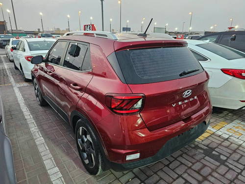 2025 HYUNDAI VENUE SE for sale at Marhaba Auctions