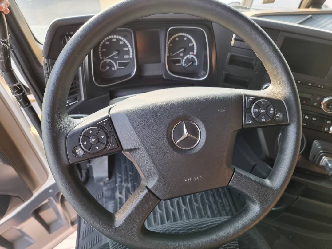 2015 MERCEDES BENZ ACTROS — 1069319 KM — Lot L907087 — Ind. 12 - Marhaba Auctions Used Cars - Image 8