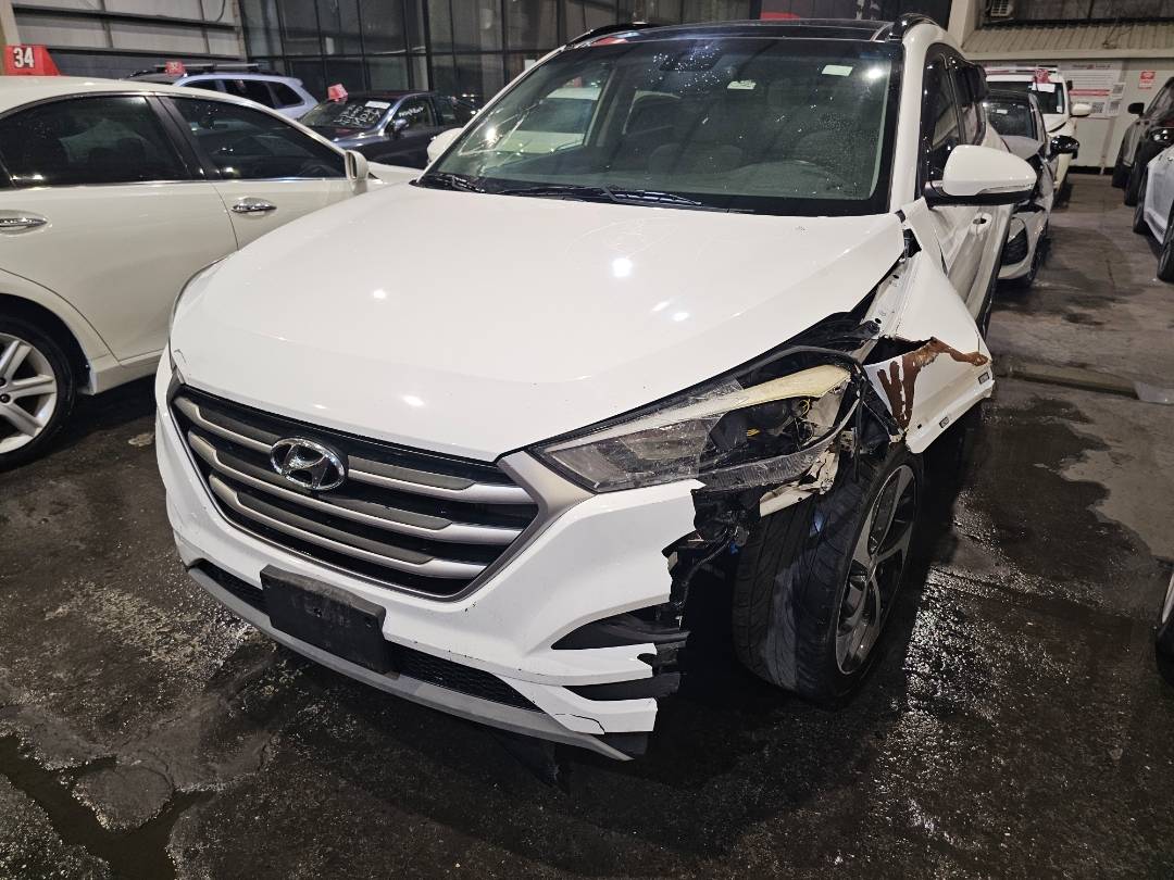 2018 HYUNDAI TUCSON — 75314 Miles — Lot JU651049 — Main - Marhaba Auctions Used Cars - Image 4