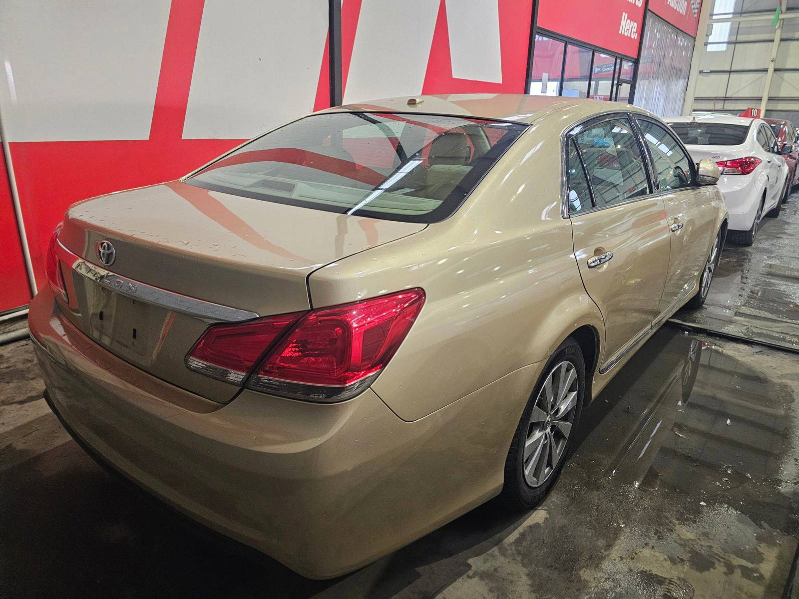 TOYOTA AVALON 2011 - Marhaba Auction Used Cars - Image 5