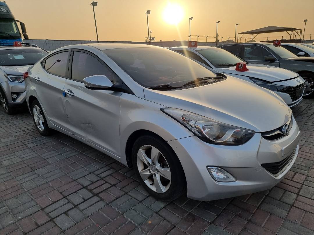 2013 HYUNDAI AVANTE — 178773 KM — Lot 125478 — Ind. 12 - Marhaba Auctions Used Cars - Image 3