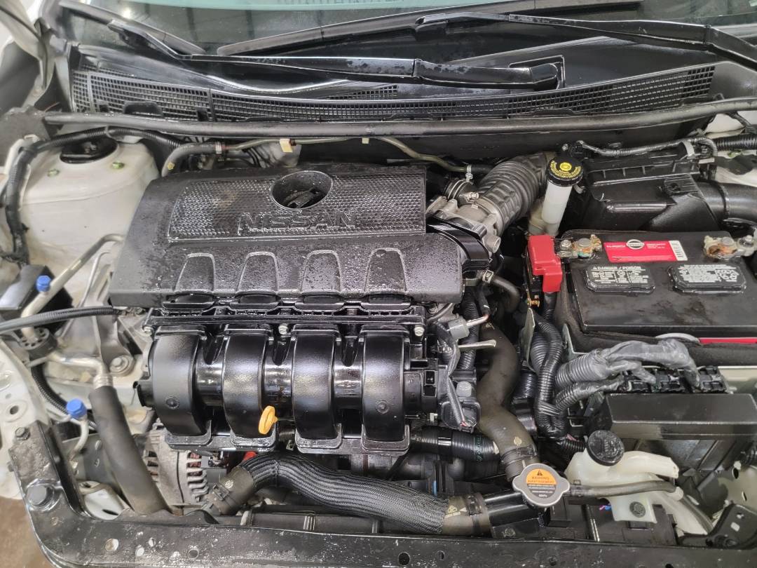 2019 NISSAN SENTRA — 70008 Miles — Lot 70195453 - Marhaba Auctions Used Cars - Image 4