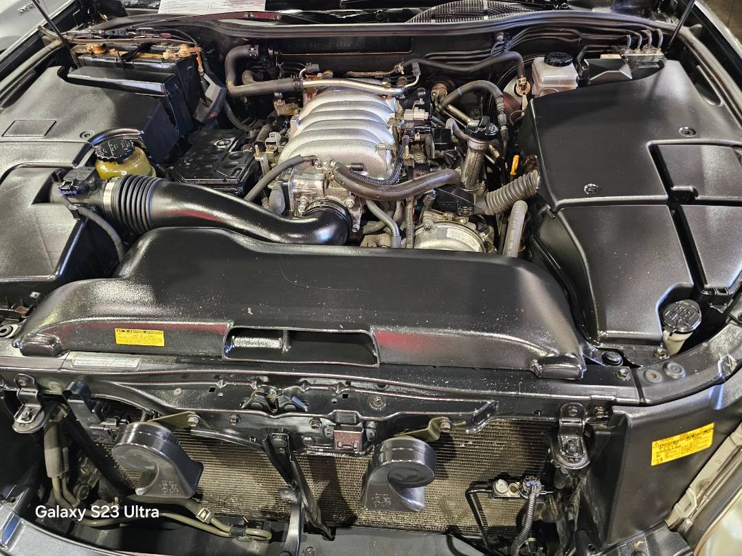 2004 LEXUS LS 430 — 303258 Miles — Lot 0169827 — Souq - Marhaba Auctions Used Cars - Image 11