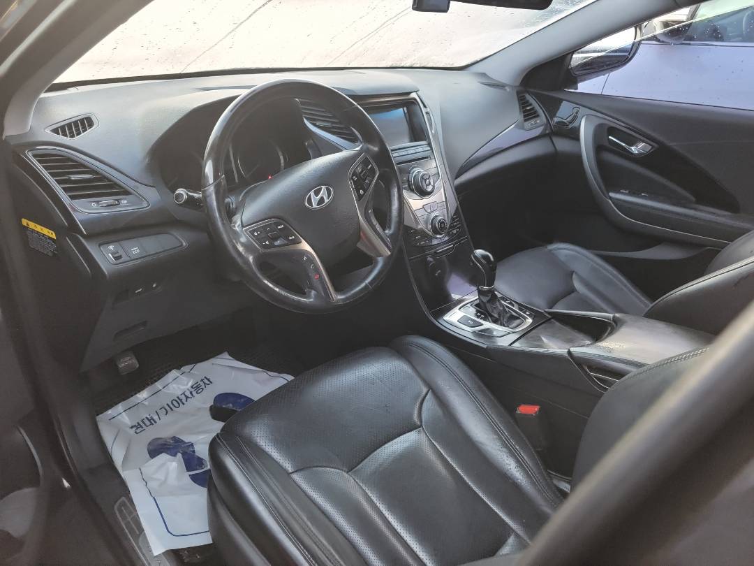 2012 HYUNDAI GRANDEUR — 136248 KM — Lot BCA145512 — Main - Marhaba Auctions Used Cars - Image 8