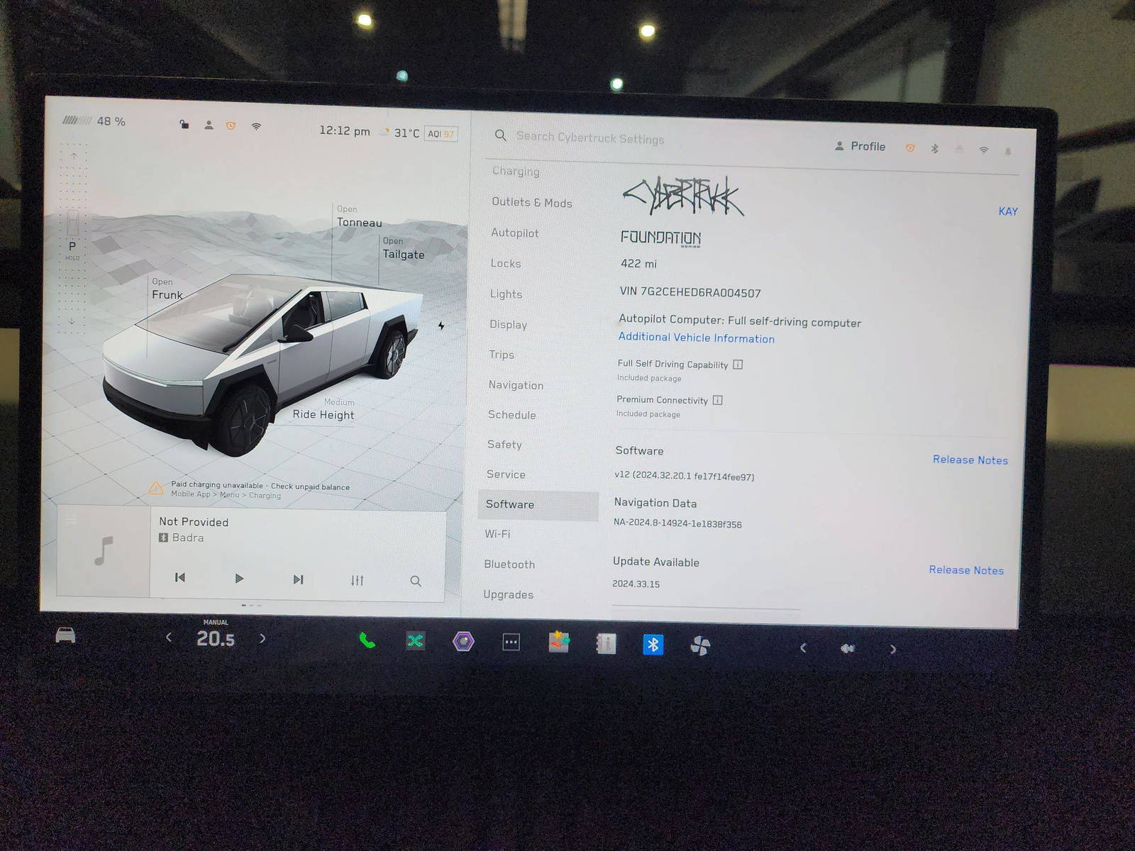 2024 TESLA CYBERTRUCK — 477 Miles — Lot 54939974 — Main - Marhaba Auctions Used Cars - Image 11