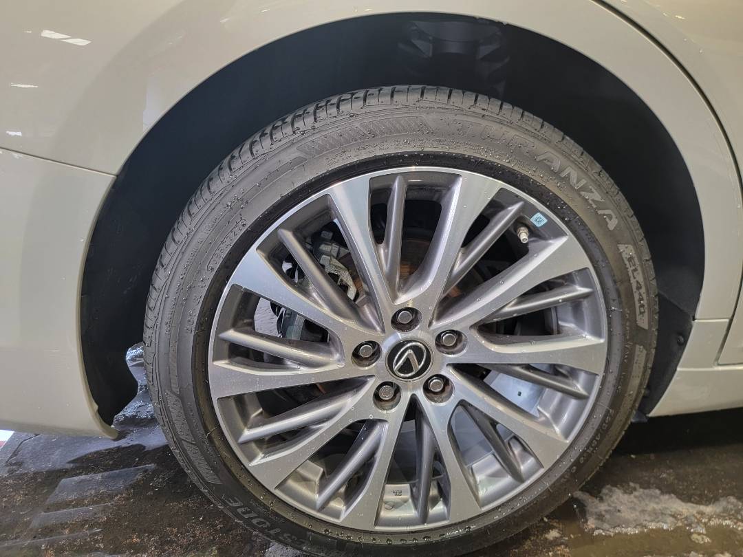 2021 LEXUS ES 300H — 46877 Miles — Lot U002673 — Main - Marhaba Auctions Used Cars - Image 4