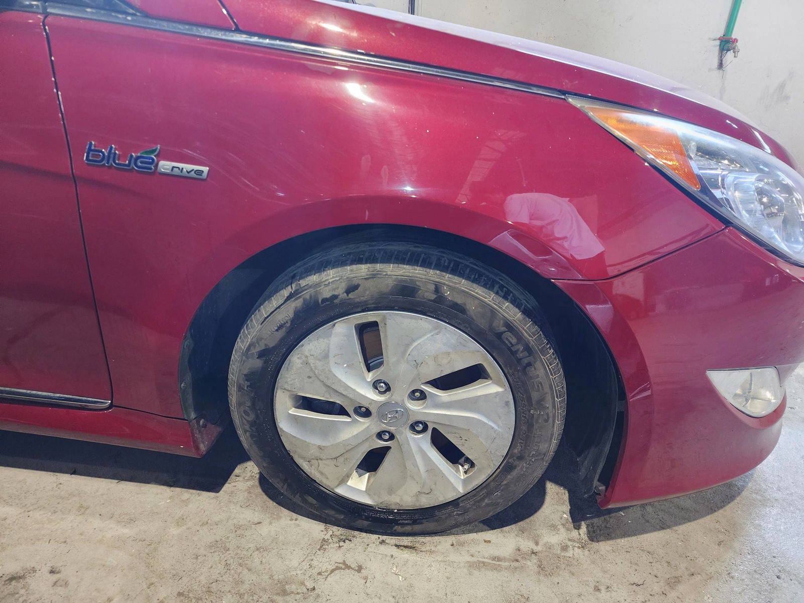 2015 HYUNDAI SONATA — 127339 Miles — Lot 58826025 — Al Quoz - Marhaba Auctions Used Cars - Image 12