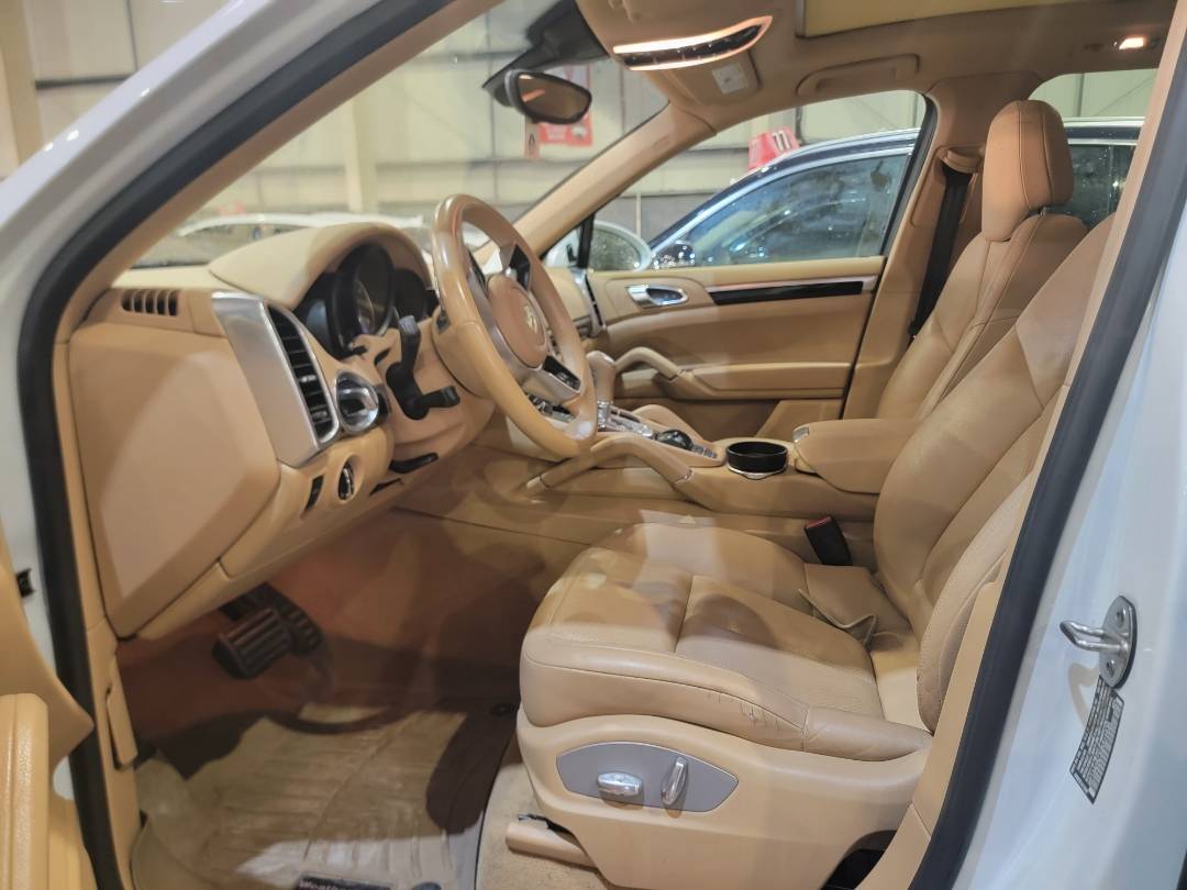 2016 PORSCHE Cayenne — 116460 Miles — Lot GKA14436 — Main - Marhaba Auctions Used Cars - Image 8