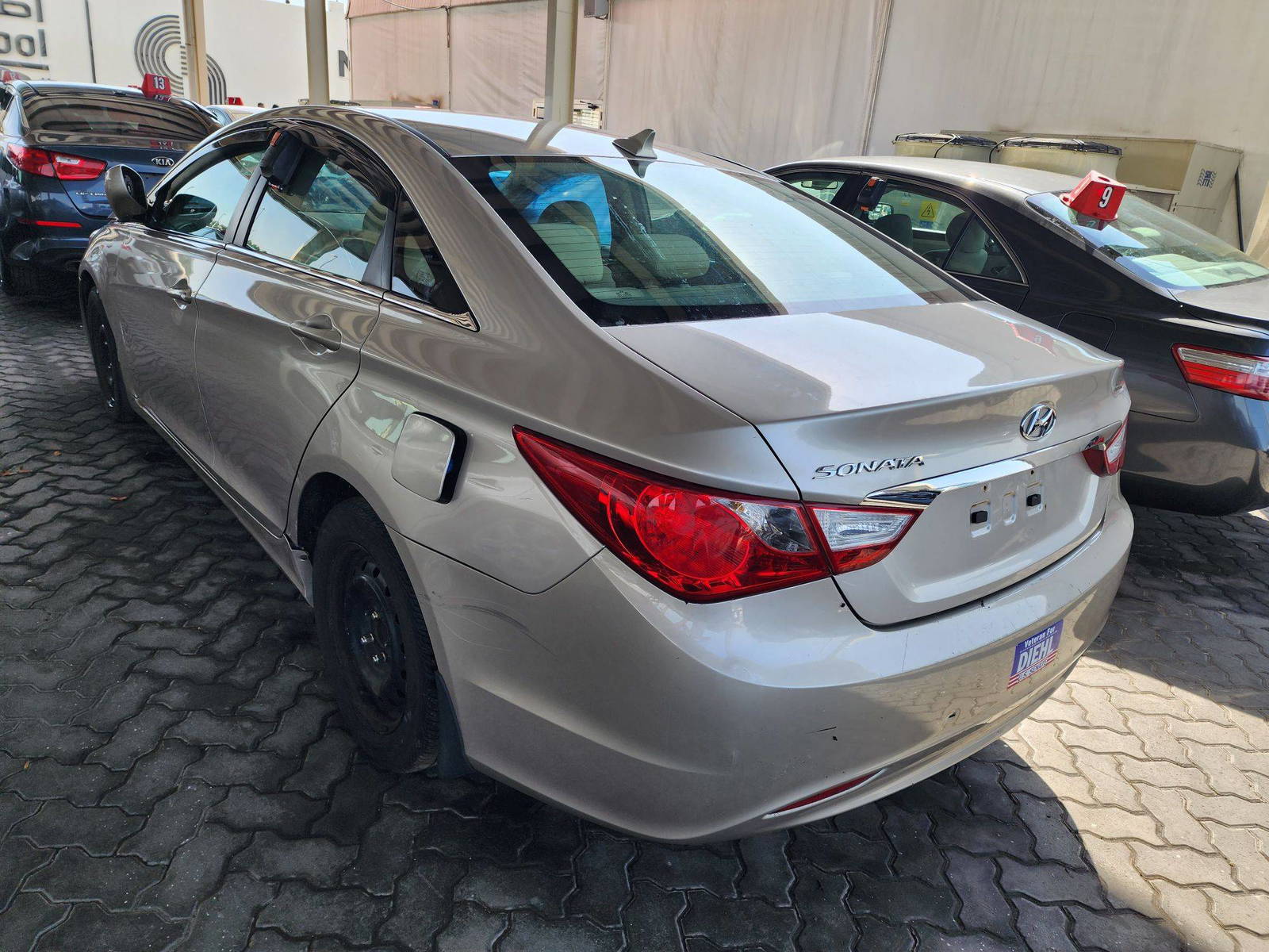 2011 HYUNDAI SONATA — 224182 Miles — Lot 74757463 - Marhaba Auctions Used Cars - Image 4