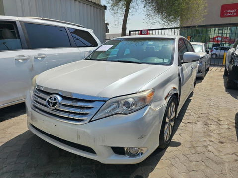 TOYOTA AVALON