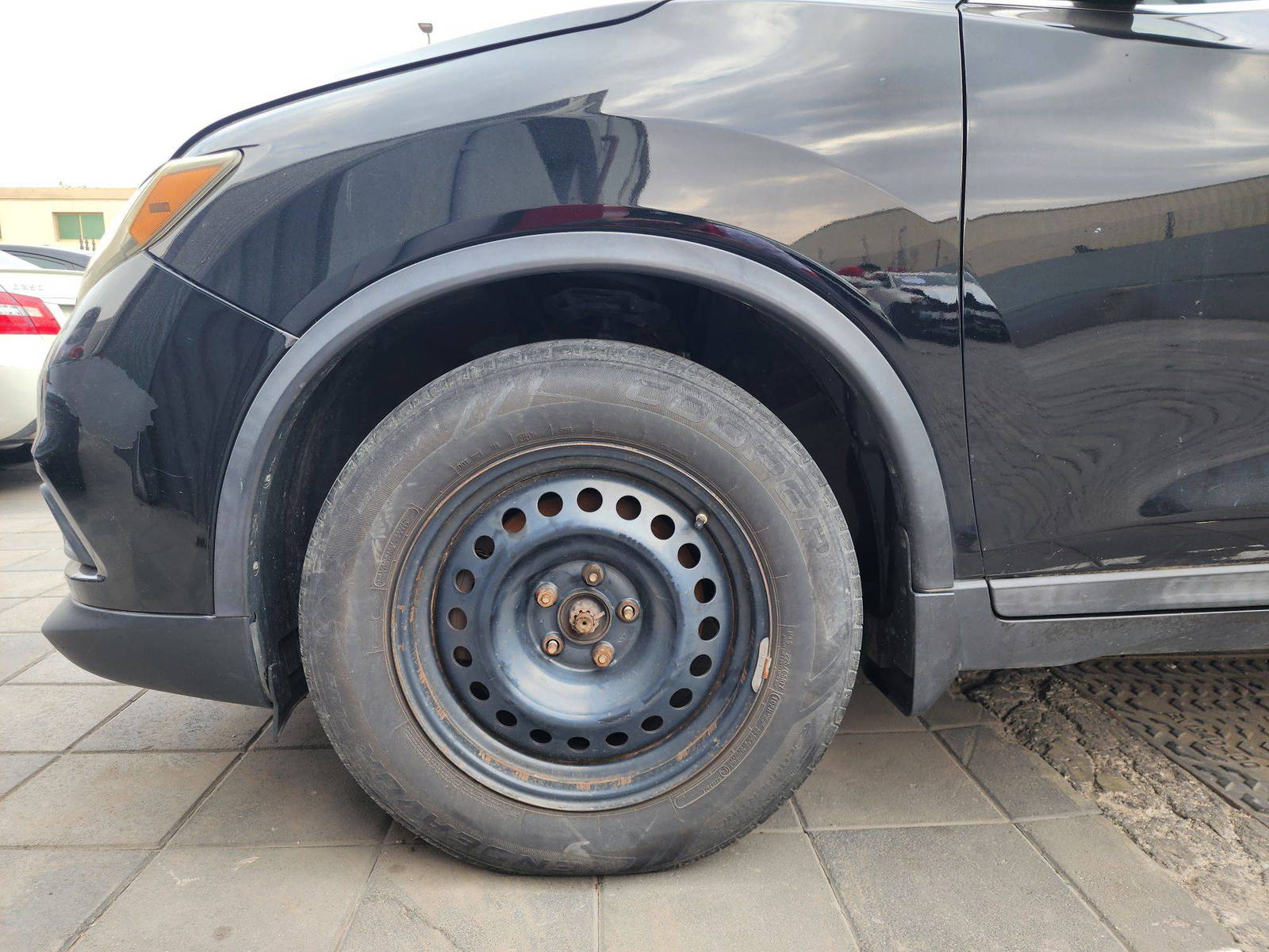 NISSAN ROGUE 2015 - Marhaba Auction Used Cars - Image 12