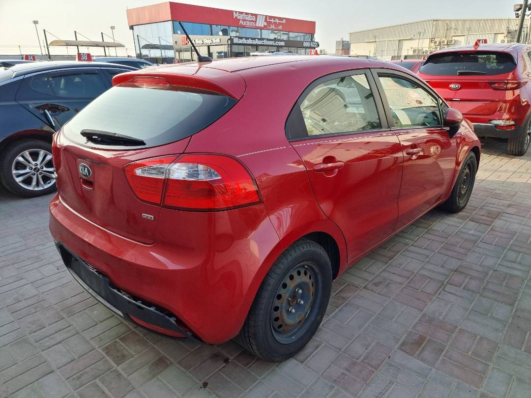 2013 KIA RIO — 182916 Miles — Lot 125487 — Souq - Marhaba Auctions Used Cars - Image 4