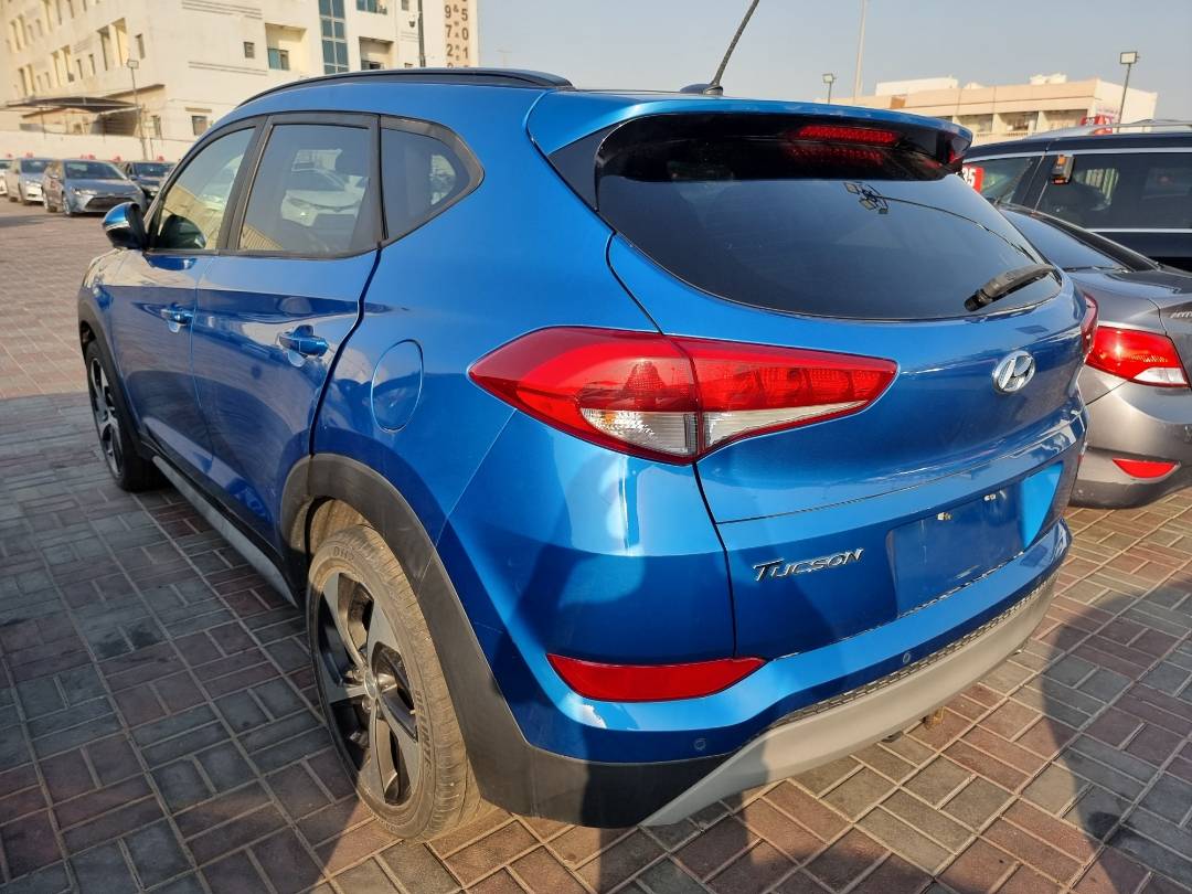2017 HYUNDAI TUCSON — 111335 Miles — Lot 12854879 — Main - Marhaba Auctions Used Cars - Image 4
