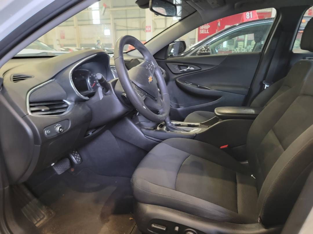 2017 CHEVROLET MALIBU — 98296 Miles — Lot HF129773 — Main - Marhaba Auctions Used Cars - Image 8