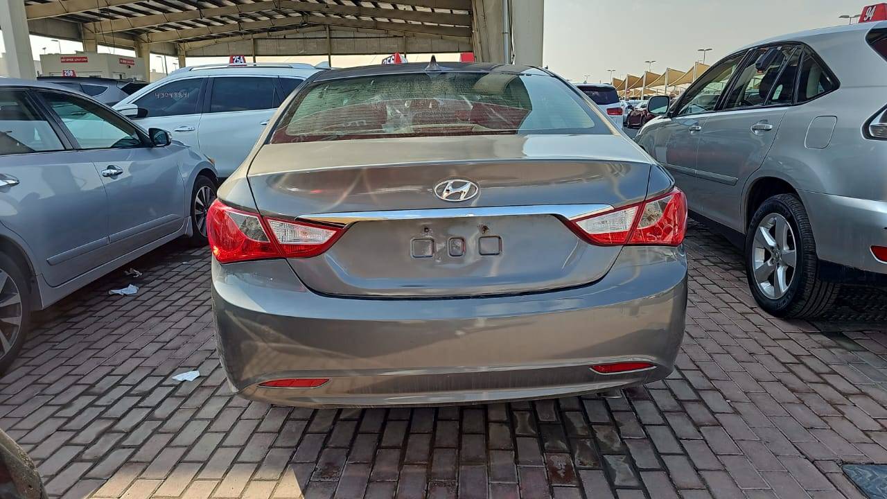 HYUNDAI SONATA 2012 - Marhaba Auction Used Cars - Image 9