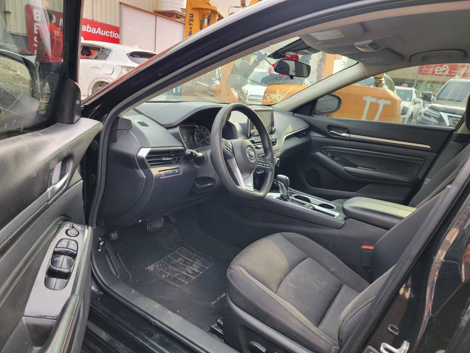 NISSAN ALTIMA 2021 - Marhaba Auction Used Cars - Image 9